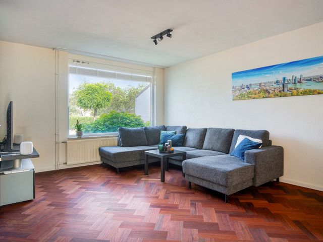 Hoevelakenstraat 16, Tilburg
