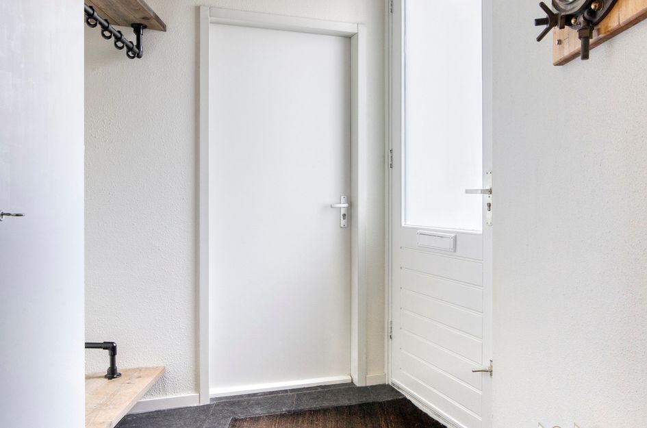 Hoevelakenstraat 16
