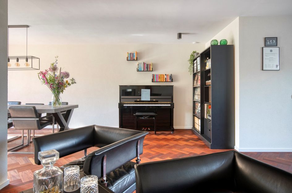Hoevelakenstraat 16