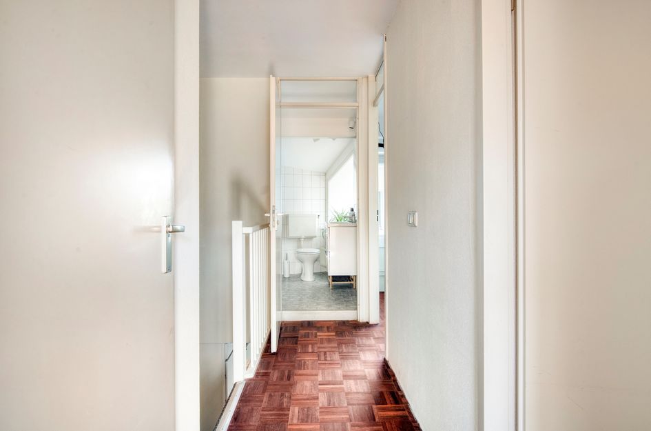 Hoevelakenstraat 16