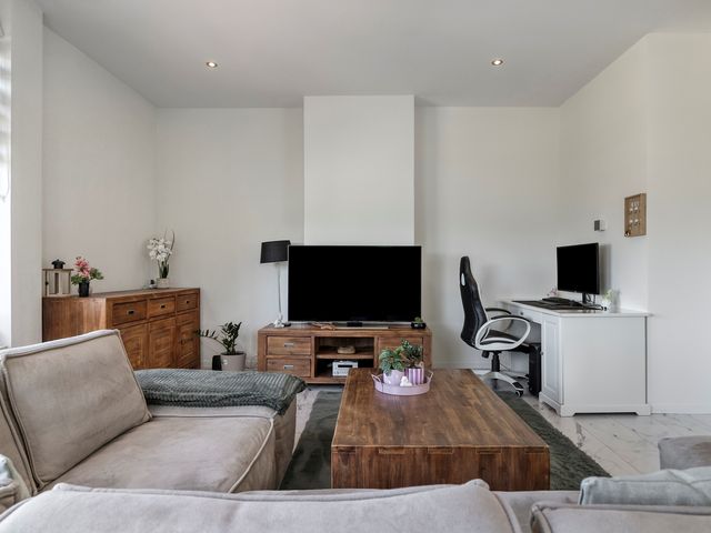 Baambruggestraat 125, 's-Gravenhage