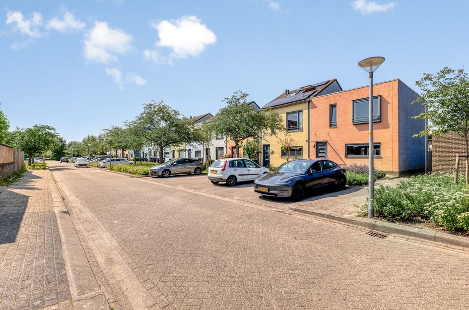 Jimmy Brownstraat 2