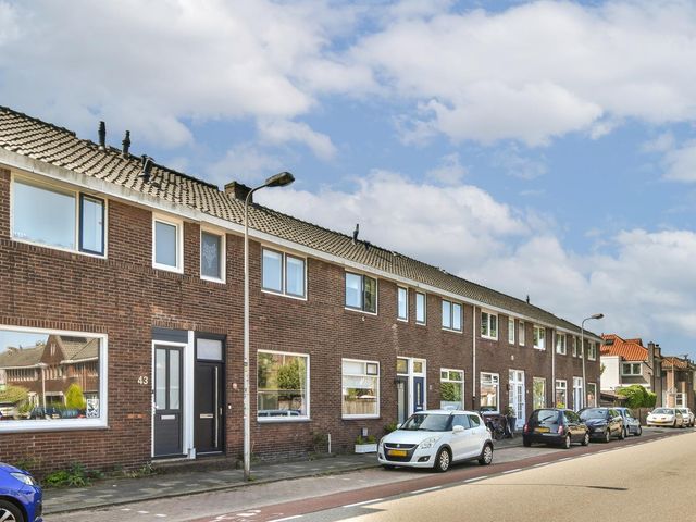 Lazaruskade 45, Gouda