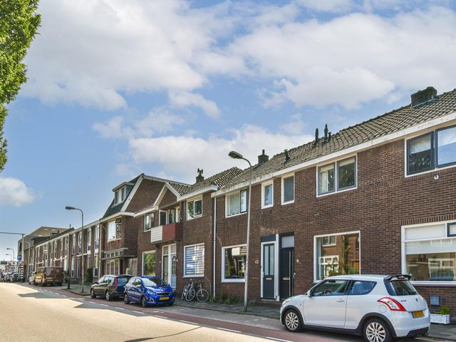 Lazaruskade 45, Gouda