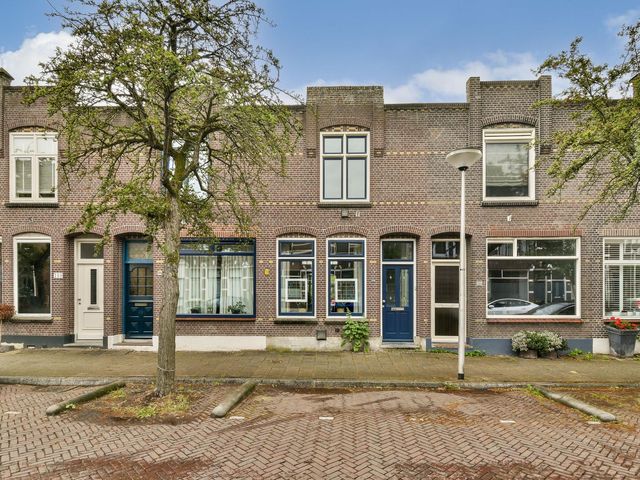 IJssellaan 104, Gouda