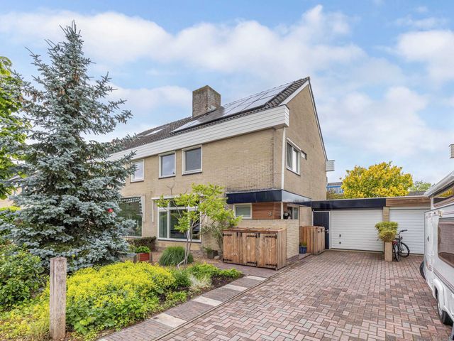 Roerstraat 9, Emmeloord