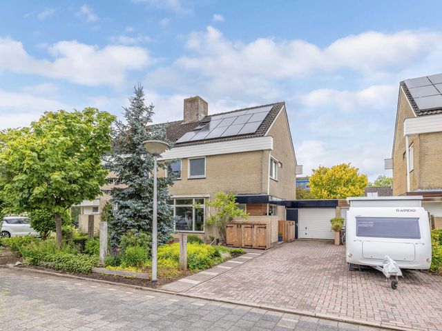 Roerstraat 9, Emmeloord