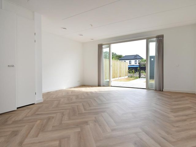 Doris Lessinglaan 127, 'S-Gravenhage
