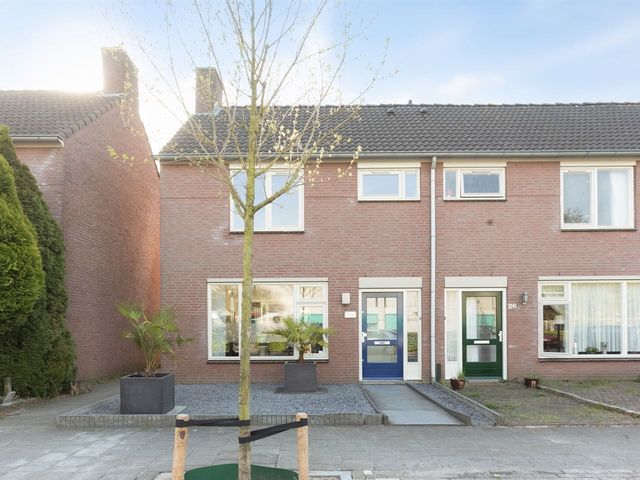 De Hoge Kamp 24, Rosmalen