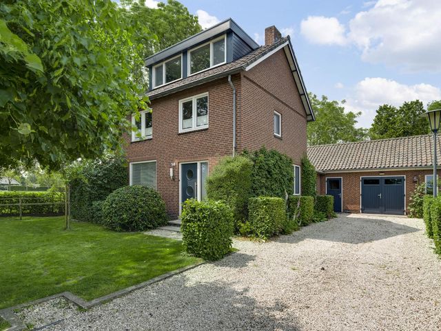 Dorpstraat 58, Leveroy
