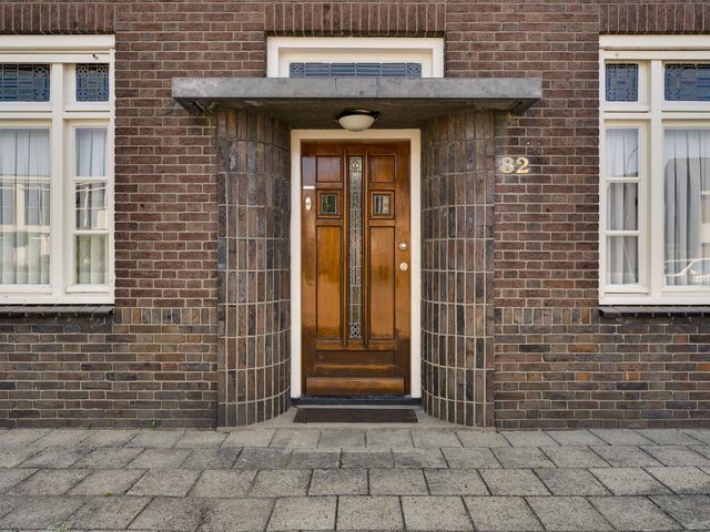 Kerkstraat 82, Nederweert