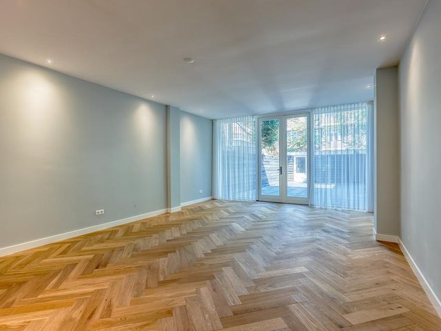 Perenstraat 321, 'S-Gravenhage