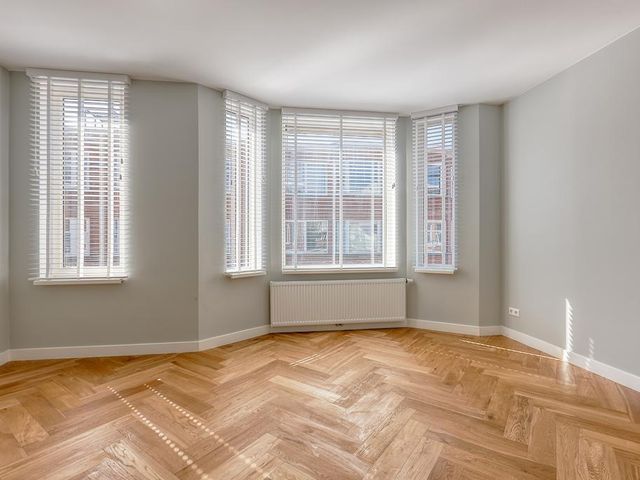 Perenstraat 321, 'S-Gravenhage