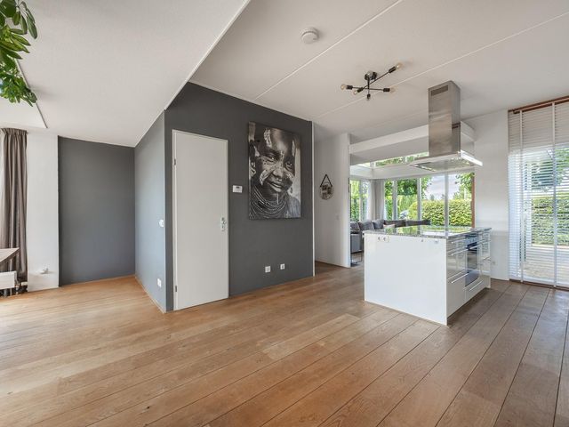 Singraven 5, Lelystad