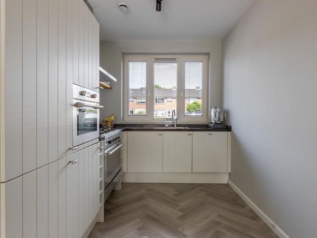 Mesdagstraat 4, Reeuwijk