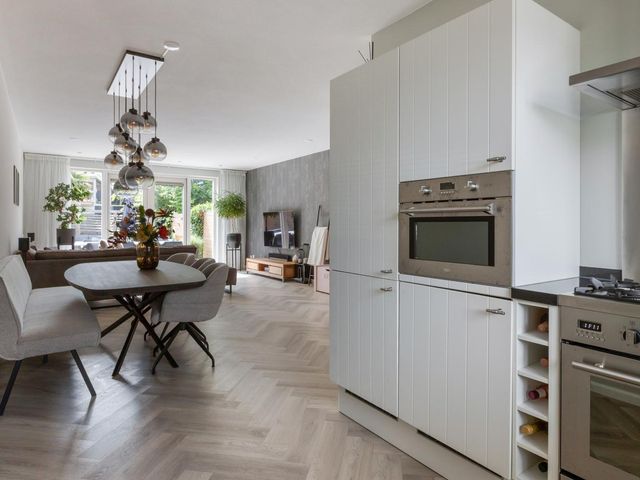 Mesdagstraat 4, Reeuwijk