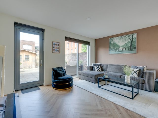 Dubbelspoor 25, Assendelft