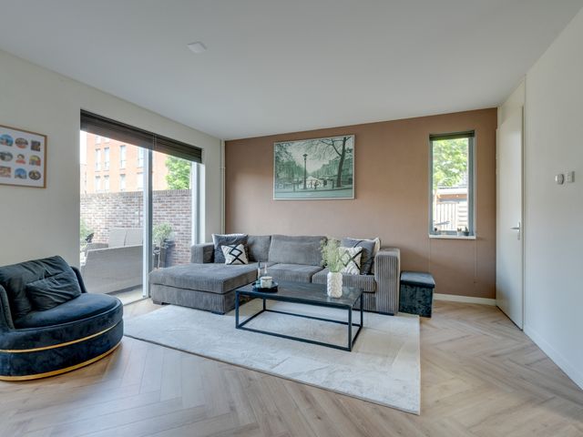 Dubbelspoor 25, Assendelft