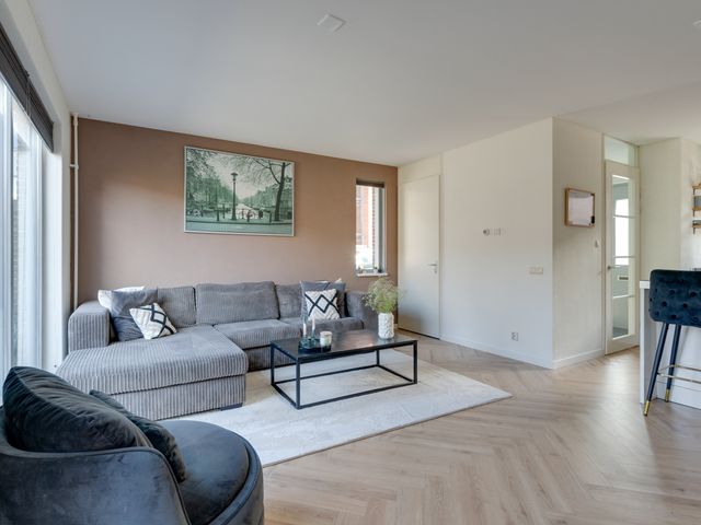 Dubbelspoor 25, Assendelft