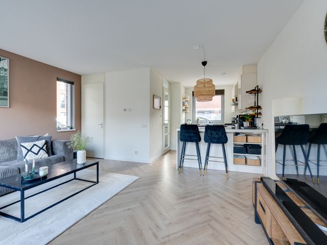 Dubbelspoor 25, Assendelft
