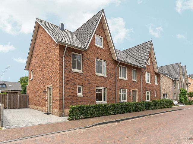 James Chadwickstraat 24, Almere