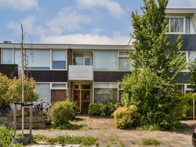 Prof. Lorentzlaan 11, Amstelveen