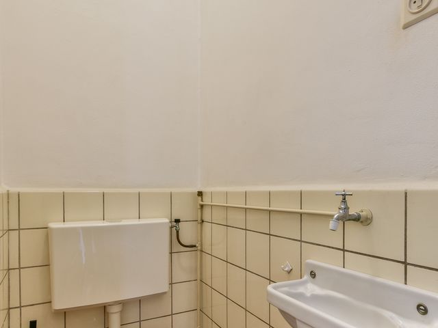 Prof. Lorentzlaan 11, Amstelveen