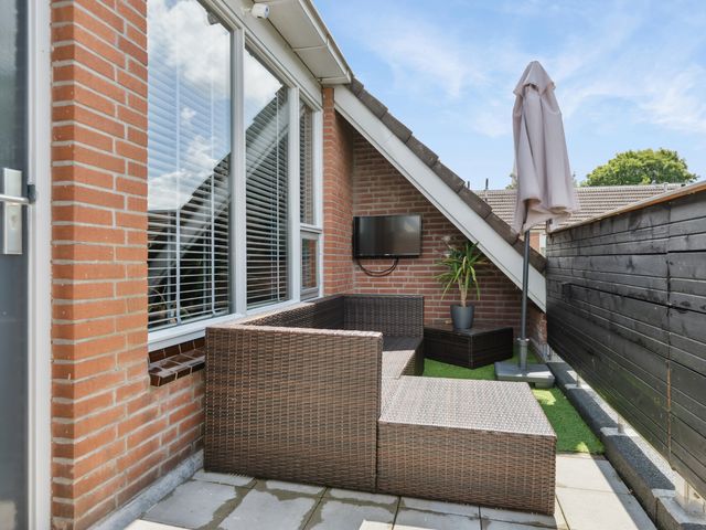 Klagerstuin 34, Zwaag