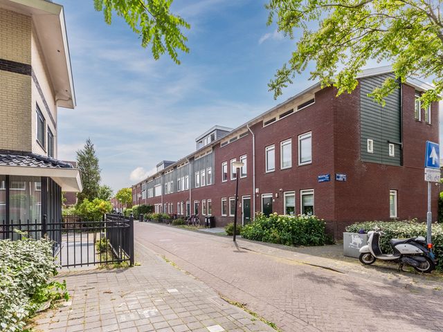 Ibizastraat 6, Amsterdam