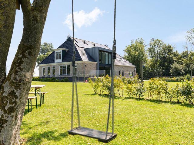 Oudeschouw 8, Akkrum