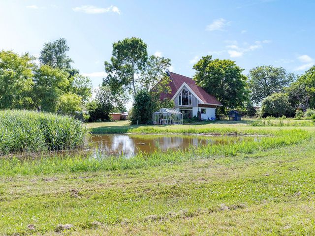 Doniaweg 1, Burgwerd