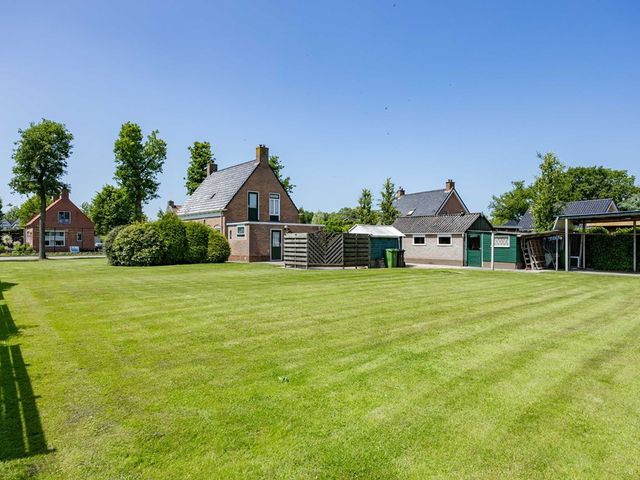 Lindsterlaan 6, Marum