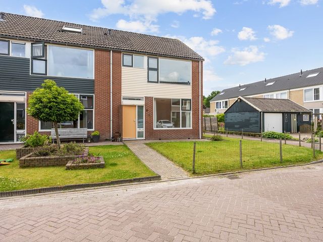 Wilgenstraat 10, Grootegast