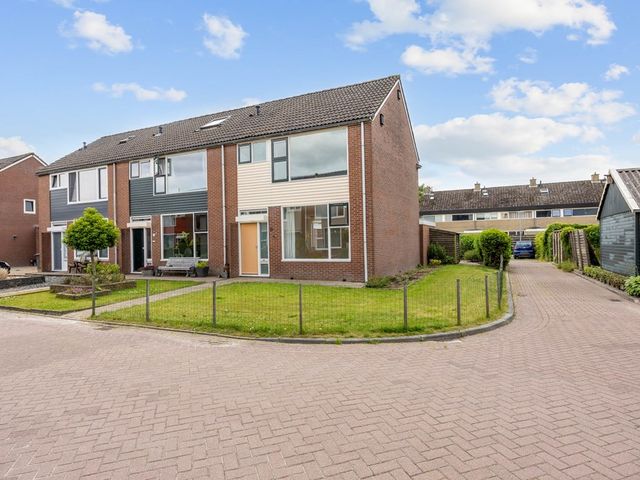 Wilgenstraat 10, Grootegast