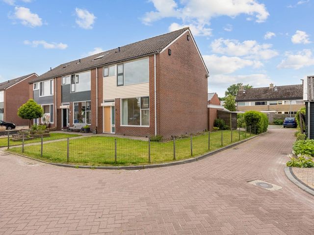 Wilgenstraat 10, Grootegast