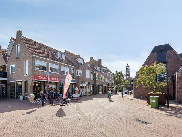 Sluisweg 24, Bunschoten-Spakenburg
