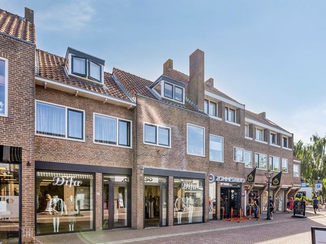 Sluisweg 24, Bunschoten-Spakenburg