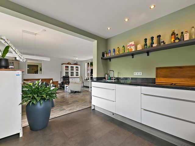 Hoefslag 31, Maasland