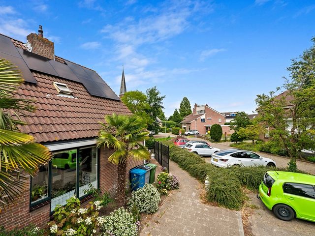 Hoefslag 31, Maasland