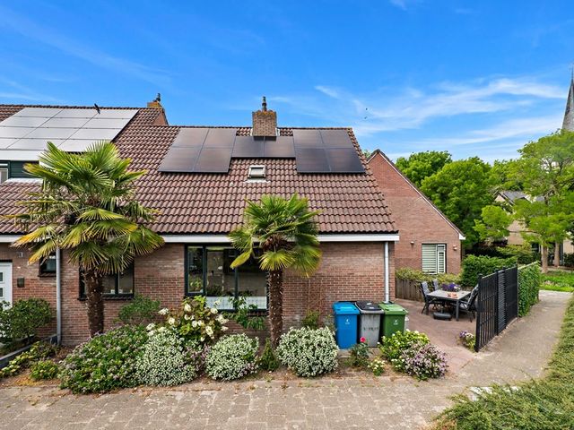 Hoefslag 31, Maasland