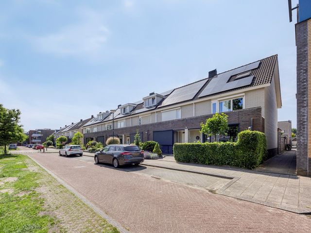 Linnaeuslaan 97, Veenendaal