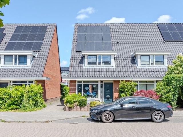 Oranjetuin 11, Bleiswijk
