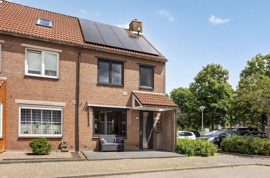 Hoefblad 53