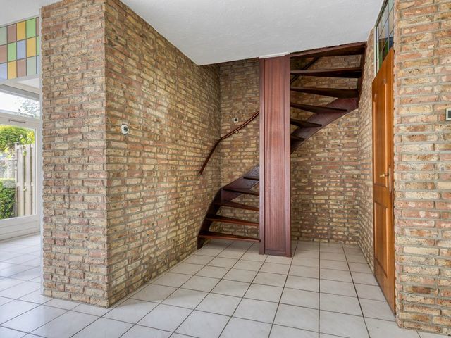 Nijenrode 7, Zwijndrecht