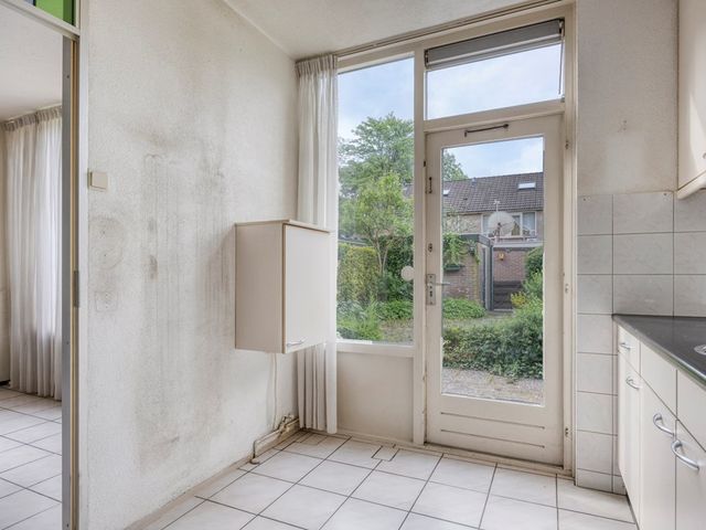 Nijenrode 7, Zwijndrecht