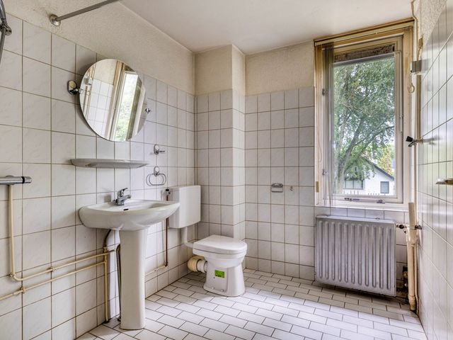 Nijenrode 7, Zwijndrecht