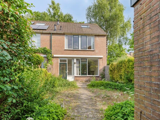 Nijenrode 7, Zwijndrecht