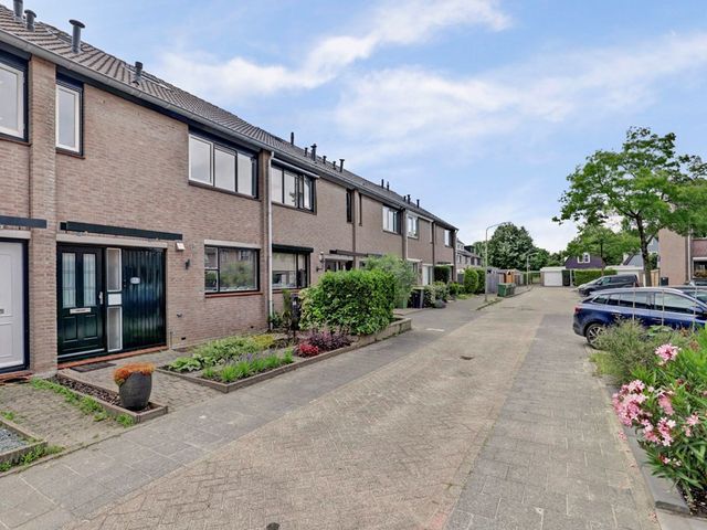 Vlietstraat 26, 's-Gravendeel