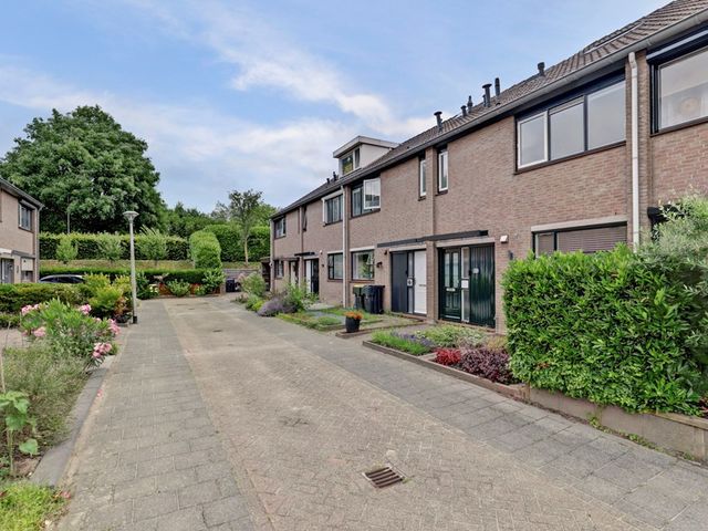 Vlietstraat 26, 's-Gravendeel