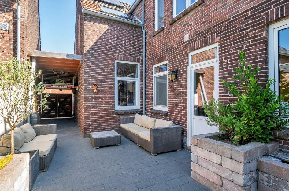 Hoogstraat 19